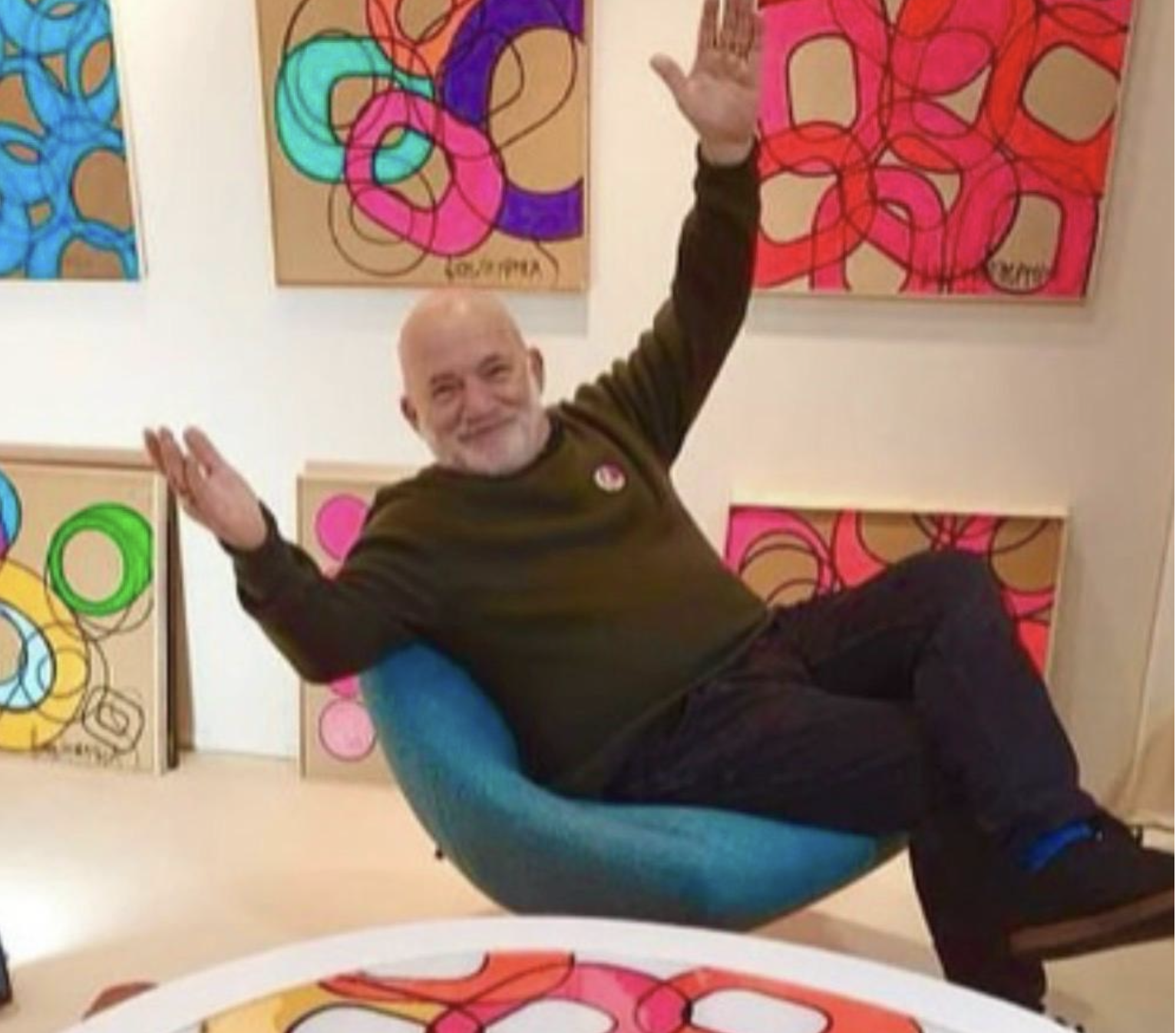 L'Artiste dans la Galerie
